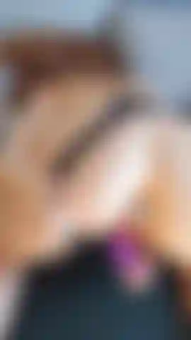 Plug anal + vibromasseur.