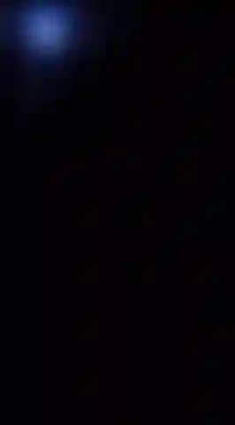 Lumières allumées, seins éteints !