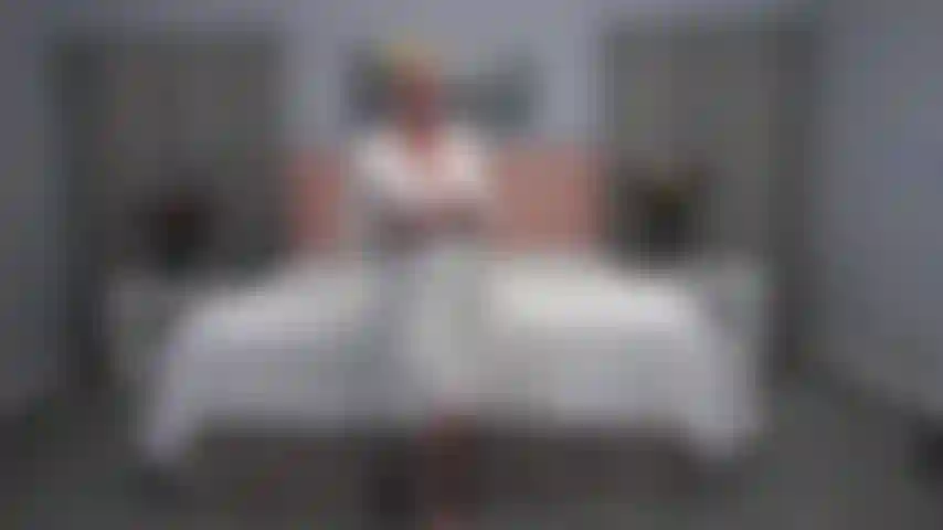 I play with my body dildo while teasing my fan.