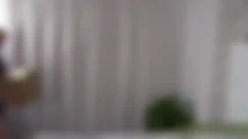 La boîte à fan est une vidéo où je reçois des jouets et des vêtements pour le jeu anal. Je joue avec les jouets immédiatement.