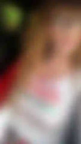 Watch me play with myself and see my juicy tits wobble as I finger myself.