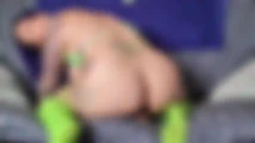 Un gode chaussettes hautes.