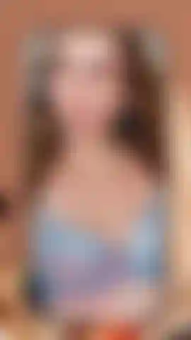 Big blue eyes & soft blue lace… slow, sensual lingerie tease. DM me, browse my vids & fave me so you never miss when I’m live.