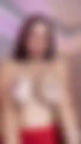 Je reposte mes seins pour vous.