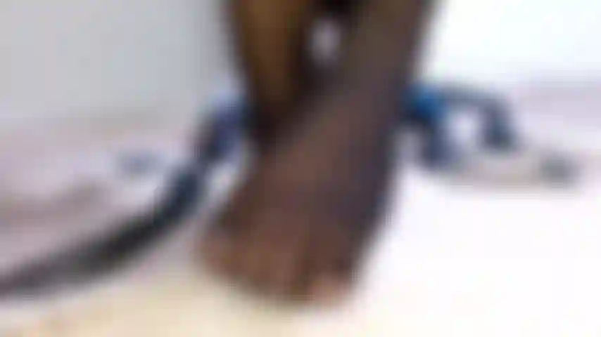 Pieds et collants.