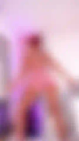 My thick ass twerks, jiggles, and claps in all the right ways  Youll feel every bounce like its just for you. Hot, raw, and uncut , this is the booty show youve been craving