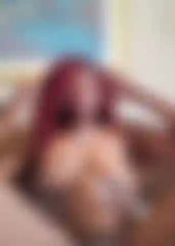 J'écarte mes jambes pour toi.