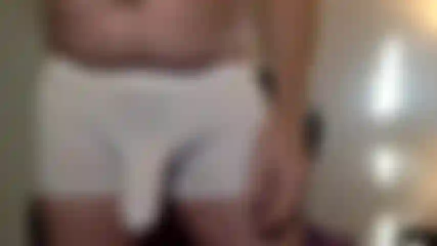 Des sous-vêtements impressionnants (non nus).