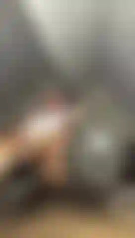 Je caresse ma bite noire xxl.