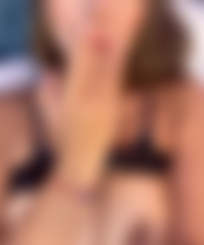 Mmm devinez où étaient mes doigts !