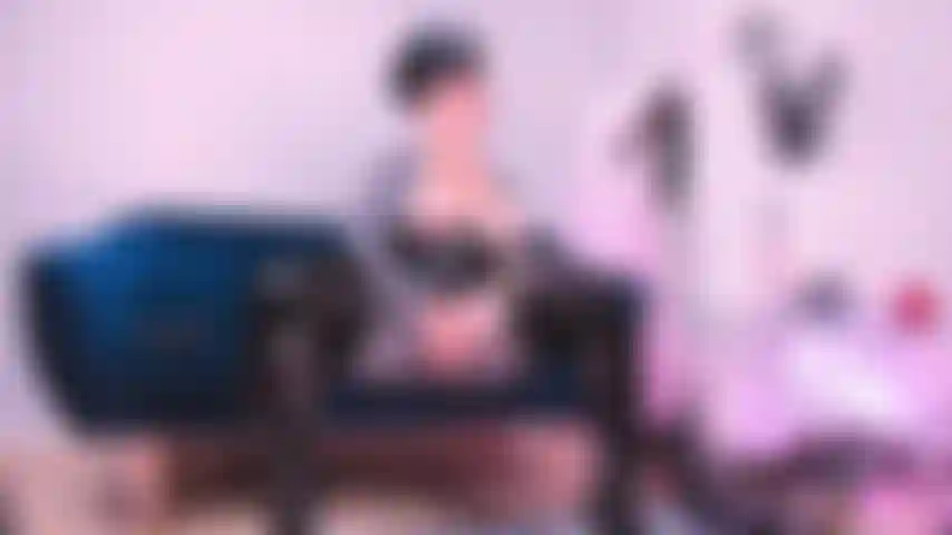 Latex Mistress in black high shiny over knee boots , grey latex catsuit , black latex corset and black shiny hat : ride your dick and squirt in your face #FemDom #latex #FinDom #bootfetish #mistress #squirt #muscular #dildoride