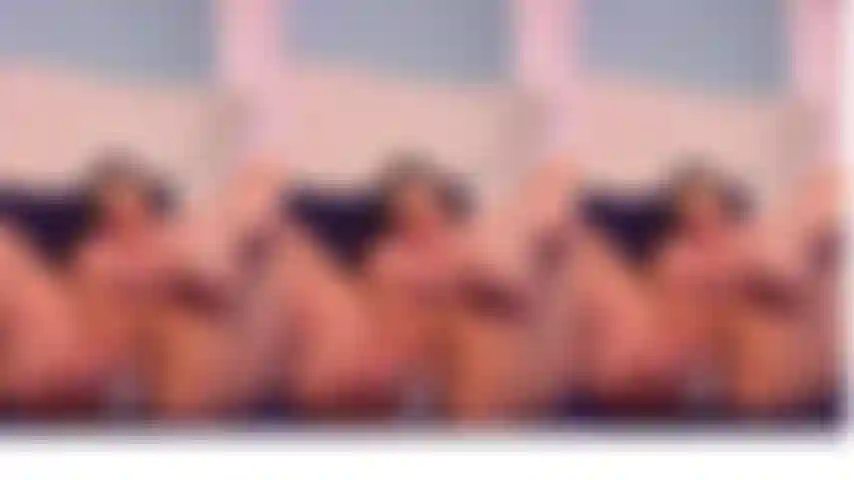 Baise-moi si fort x3.