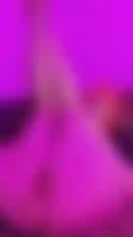 Je baise ma chatte avec les jambes d'un gode.