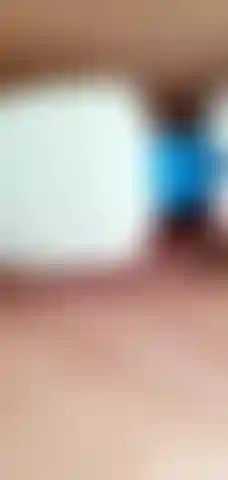 Cumming avec ma baguette corporelle et luxuriante.