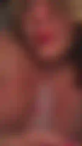 Regardez-moi baver sur mon gode.