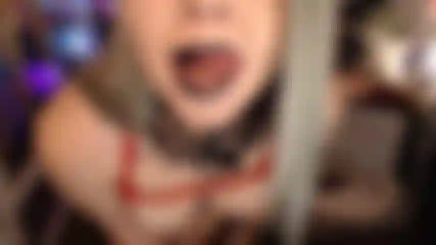 Cum on my goth face while I play with my pussy under the desk