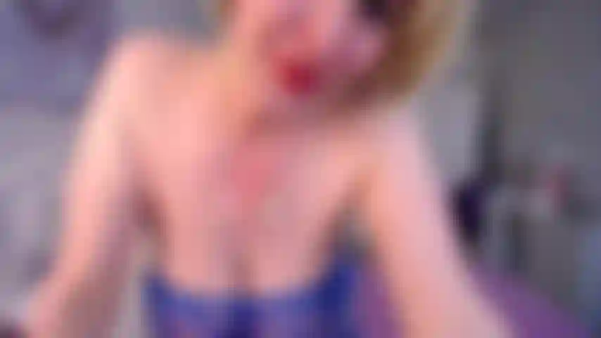 Je fais jaillir du lait des meilleurs seins, je fais beaucoup rebondir les seins dans différentes positions.