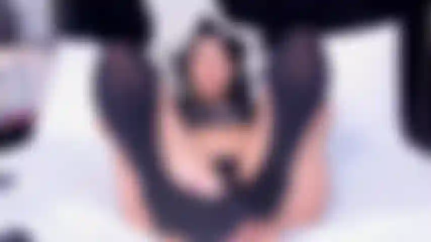some good masturbation with my feet