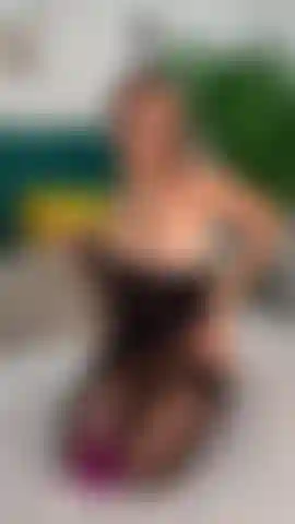 tits fuck.. soo horny!!