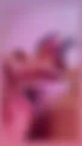 Glisse sur mes lèvres (monte sur un gode).