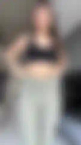 Je porte des leggings et je me déshabille en string.