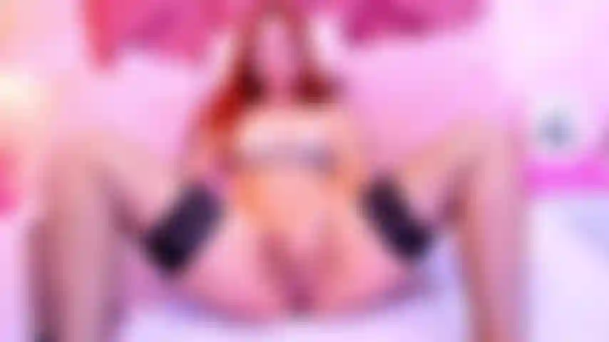 Je doigte tout mon corps.