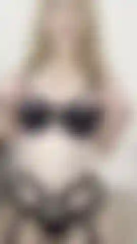 Vous aimez ma nouvelle lingerie ?