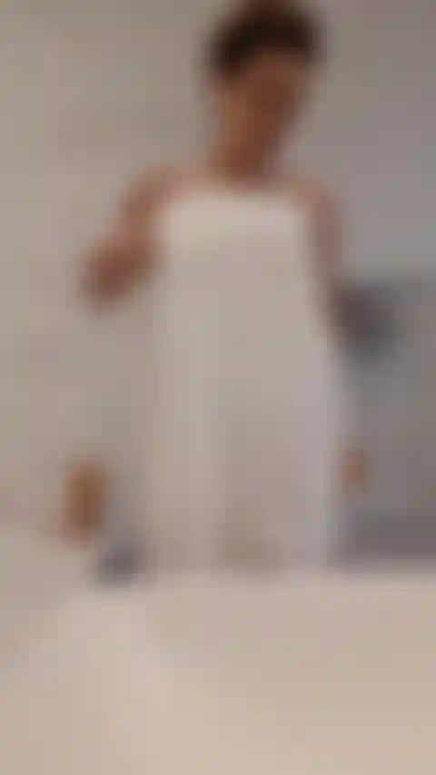 Je sèche et je m'habille avec des vêtements de sport.