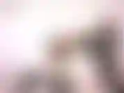 Ce qui compte en ce moment, c'est que tu commences à m'adorer dans cette tenue sexy et brillante avec mes cuissardes pendant que je te taquine comme une folle avec mon corps parfait, long et mince.