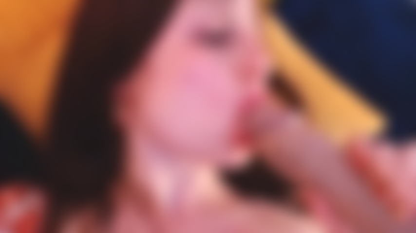 J'utilise l'intérieur de ma bouche chaude et humide pour te faire jouir, donne-moi tout ton délicieux lait.