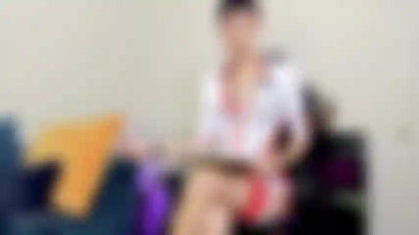 L'infirmière sixxx a le remède.