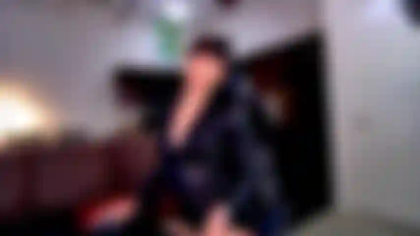 Je fléchis les biceps et je joue un jeu de rôle.