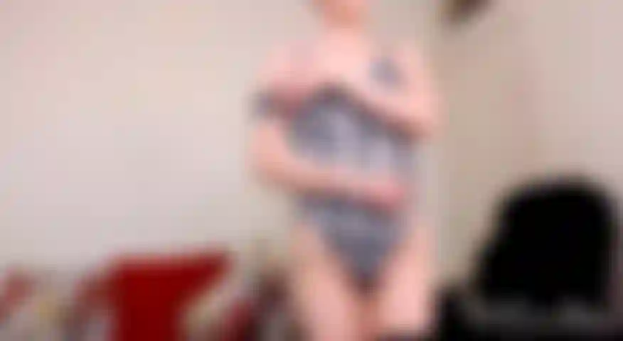 Accro aux pieds nus d'eve.