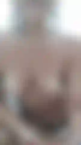 Whatsapp_video_2024-06-05_acuming sous la douche. T_13.54.51.