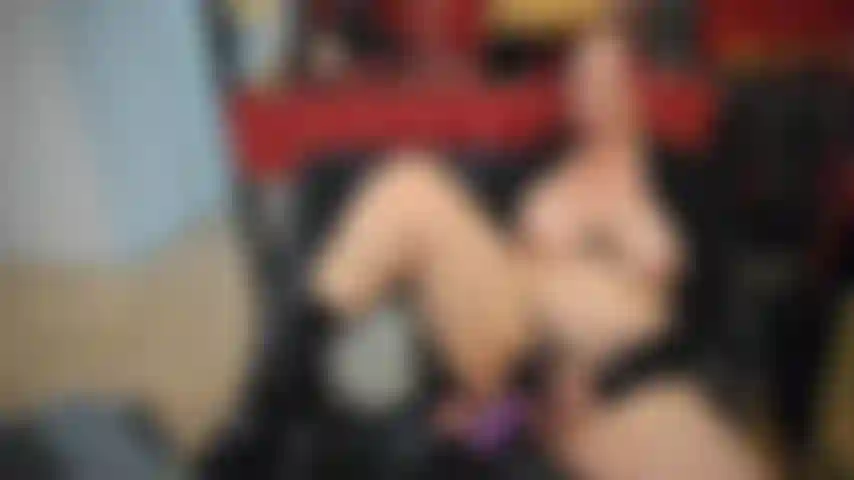 I let my mouth run on how much I love being watched - you'll be able to see my frustration as I'm denied my orgasm at the end of the video