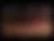 Dans l'église, sur l'autel regarde comme j'ai jesse penché, je marche derrière lui portant ma robe en cuir et mes talons... Et mon gros strapon ! Regarde-moi le baiser, le baiser me fait mouiller à chaque poussée!