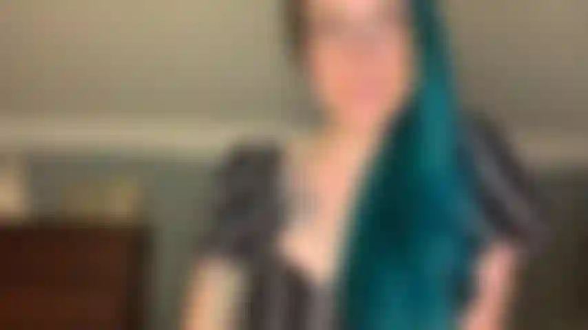 Il est temps de concrétiser vos envies de cocu fantastiques. Vous avez branlé le désir de voir votre femme être comblée par un véritable alpha, être sa bêta pour la vie, être son cocu de service complet.