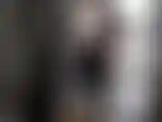 Me masturbe avec mon plus gros gode noir, mmmmmm... Je baise et je suce.