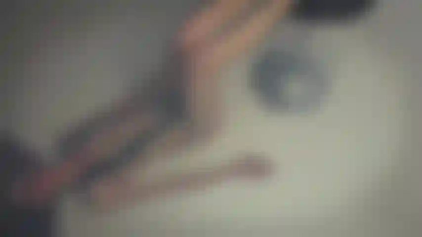 Strip-tease sensuelle.