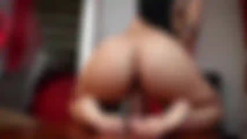 Je chevauche ta bite.