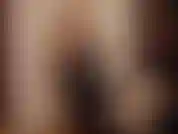 Votre petite amie a un cadeau de noël pour vous, moi, votre voisin d'à côté. Elle me demande de l'attacher et de t'appeler pour que tu me regardes la baiser avec un strapon puis fuk tu te fais jouir. Elle mange notre creampie de sperme.