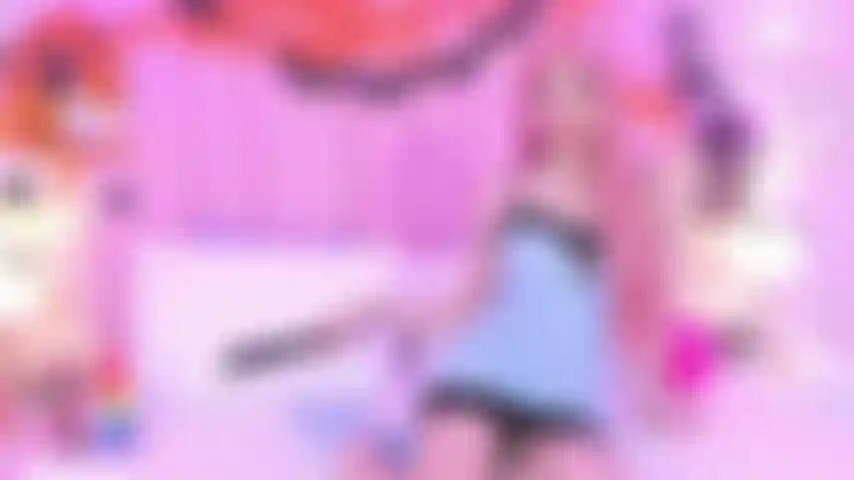 Je joue avec mon précieux domi.