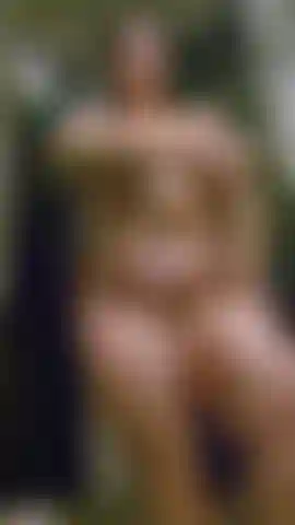 Dildo play into the shower:)