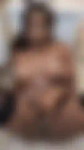 Mes seins sont pleins de ton lait épais mon amour.