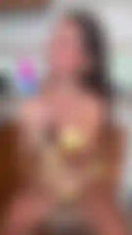 Un gode langue licorne arc-en-ciel.