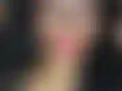 Le sexétaire de mark l'accueille à la maison.