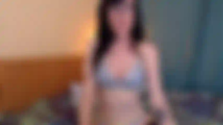 Chloé vs gode extraterrestre, je suis venue !