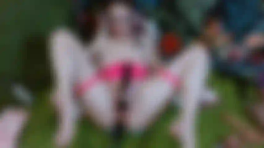 Anal avec la machine à baiser.