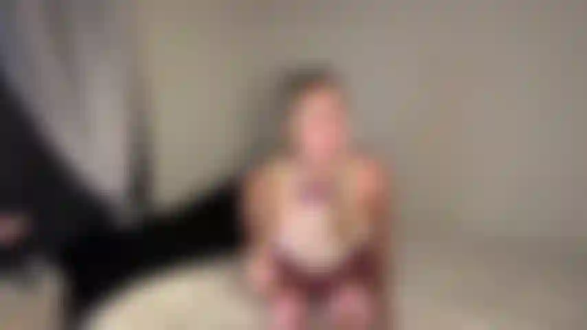 Une étudiante t'enferme.