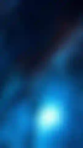 49. Art, tournage vidéo sexy topless insolite ;).